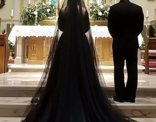 My Fiancée Wore a Black Dress to Our Wedding – When I Found Out Her Reason, My Life Was Never the Same