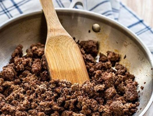 Should You Rinse Ground Beef?